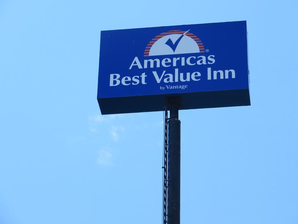 Americas Best Value Inn Ozark Exterior foto